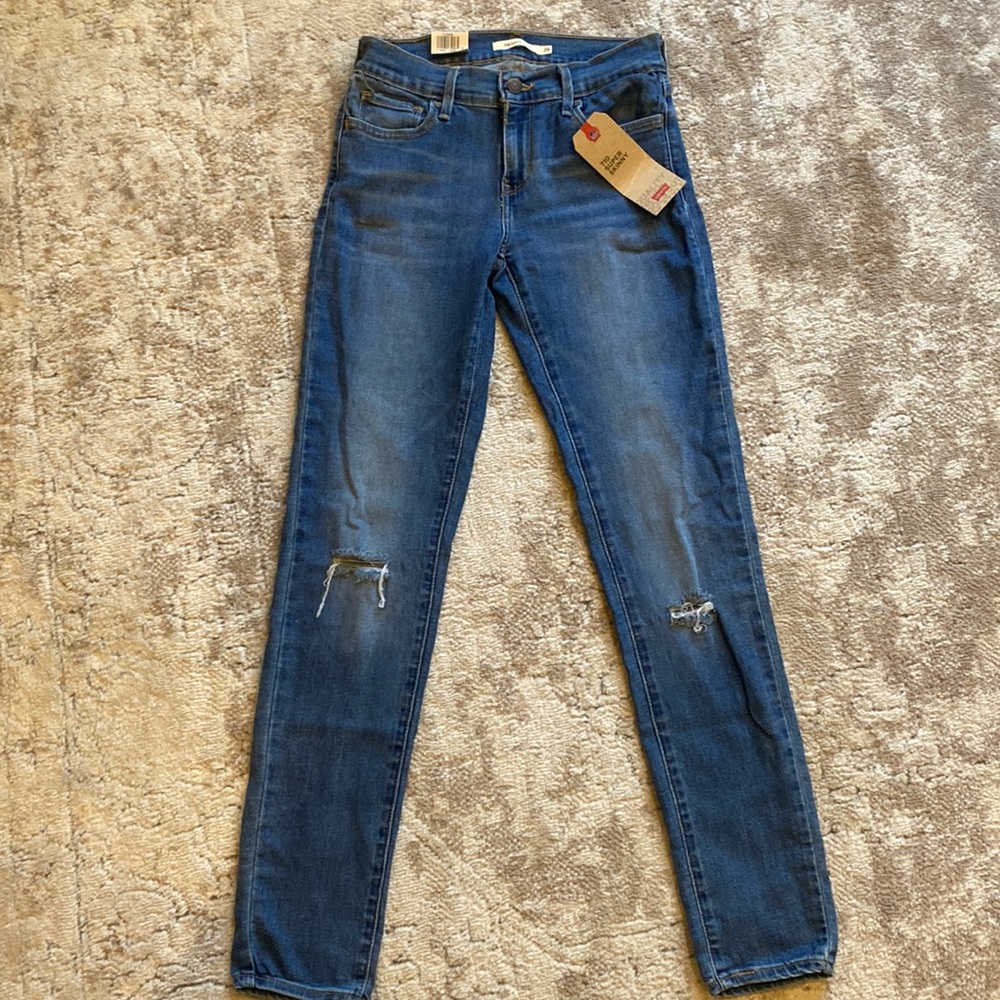 Levi’s women’s jeans new with tags